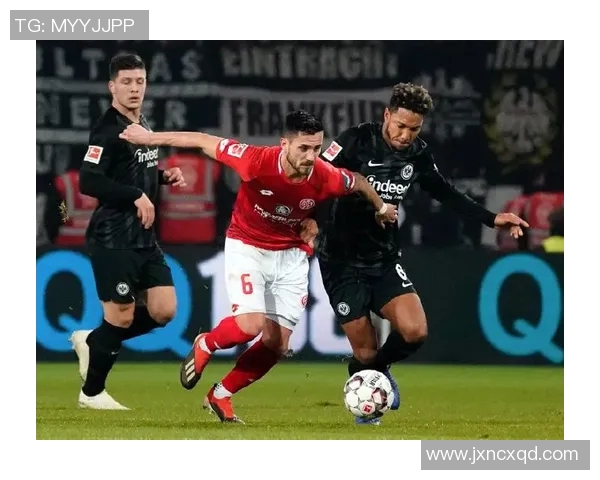 德甲争胜之战：云达不莱梅对阵柏林赫塔，保级压力升级